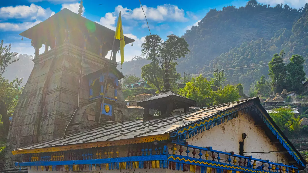 Triyuginarayan Temple